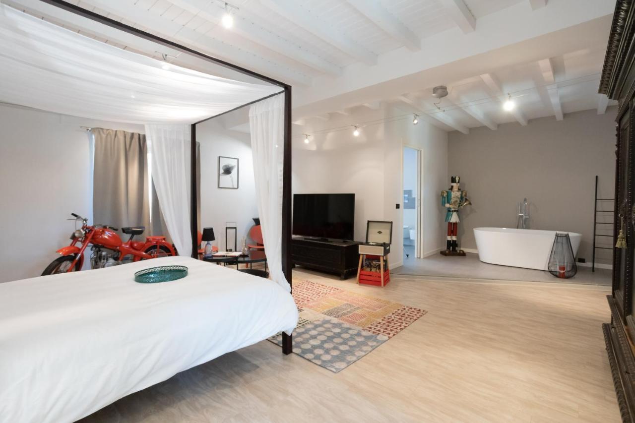 Lo Schiaccianoci Bed&Breakfast De Charme Scanzorosciate Eksteriør bilde
