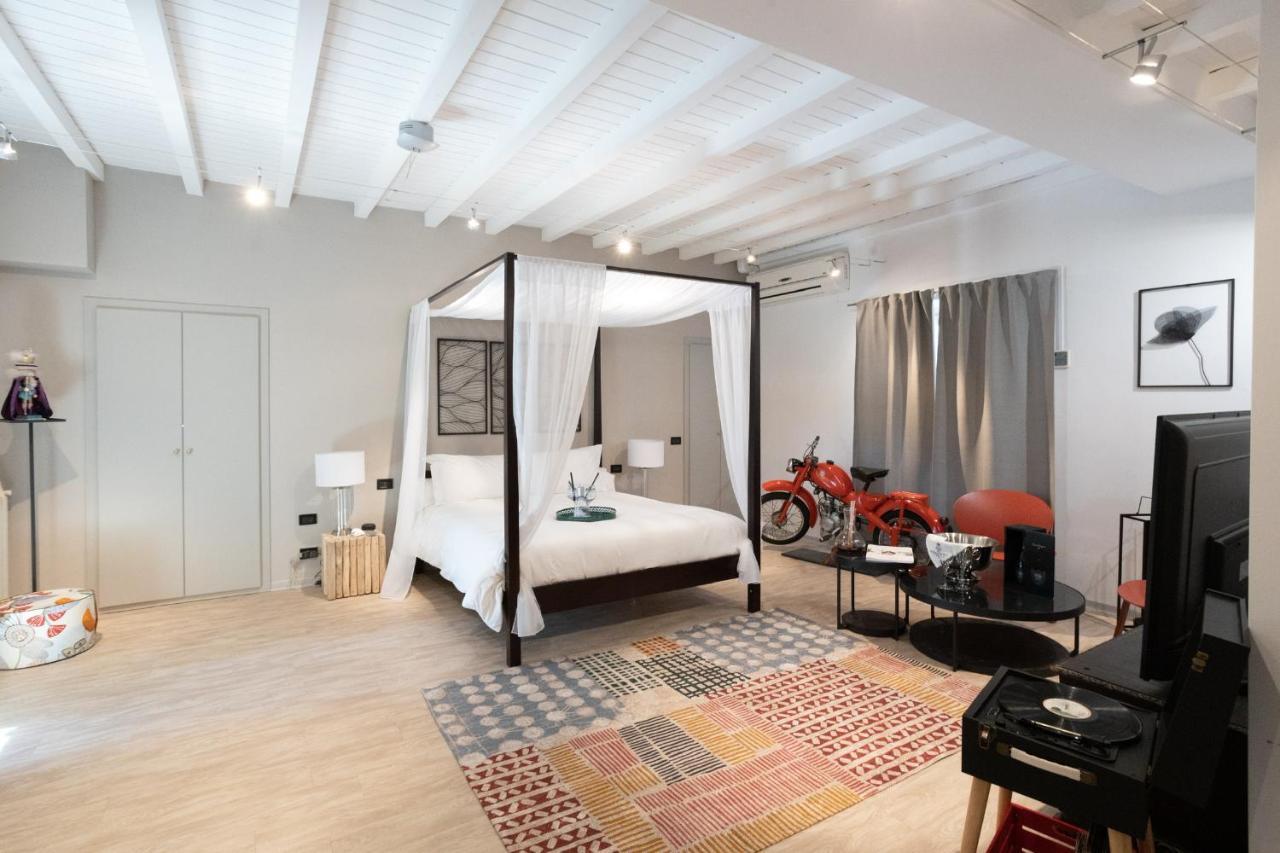 Lo Schiaccianoci Bed&Breakfast De Charme Scanzorosciate Eksteriør bilde